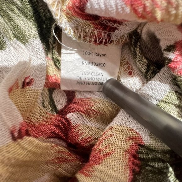 Show Me Your Mumu Pant Jumpsuit Cropped Wide Leg Size S Hawaiian Floral Vacation - Picture 9 of 10